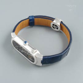 Men's bracelet with a blue sapphire