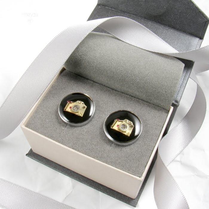 Artystyczne spinki do mankietów na prezent dla mężczyzny