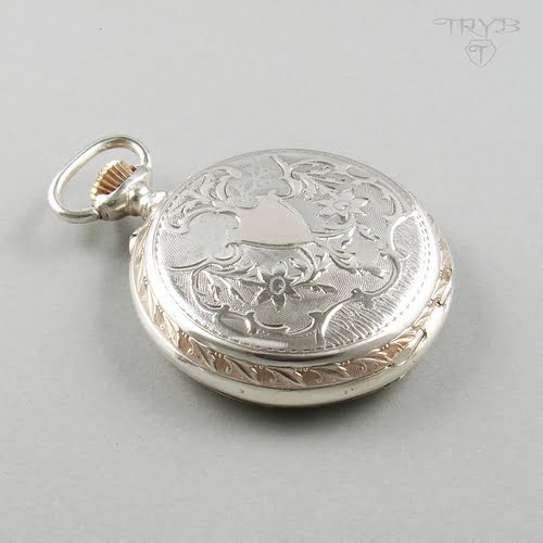 Zawieszka z zegarka kieszonkowego