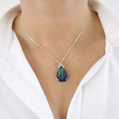 Damski wisiorek w kształcie kropli z motywem morskim z zegarkowych części