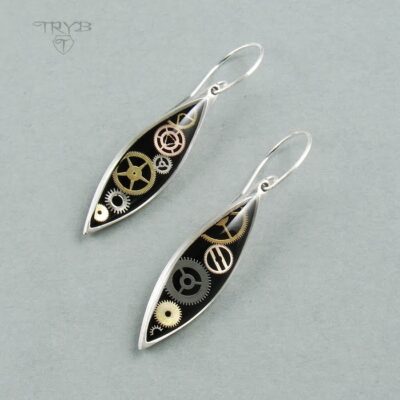 Kolczyki ze srebra o wrzecionowatym kształcie