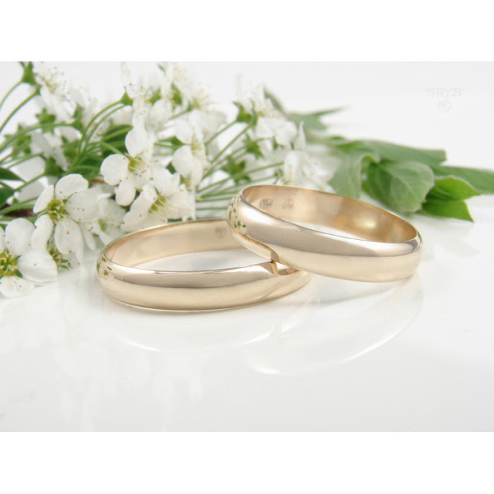 Tradycyjne złote obrączki ślubne z grawerem gratis
