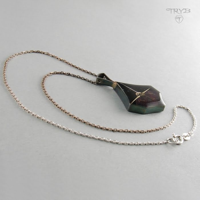 Artystyczny naszyjnik Strugaccy