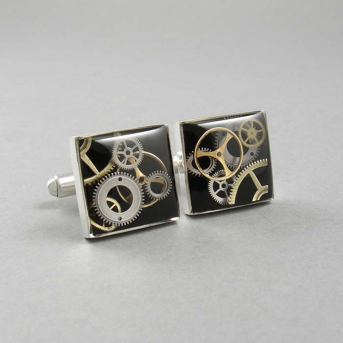 Kwadratowe spinki do koszuli robione ręcznie