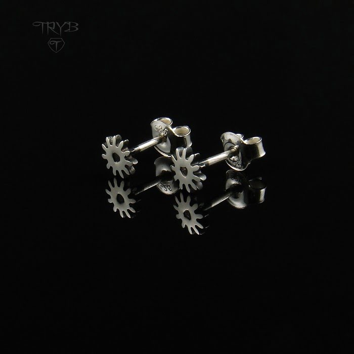 GEAR ME UP - małe kolczyki trybiki ze srebra 925