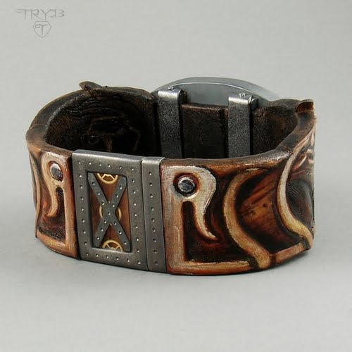 Zapięcie męskiej bransolety na zamówienie