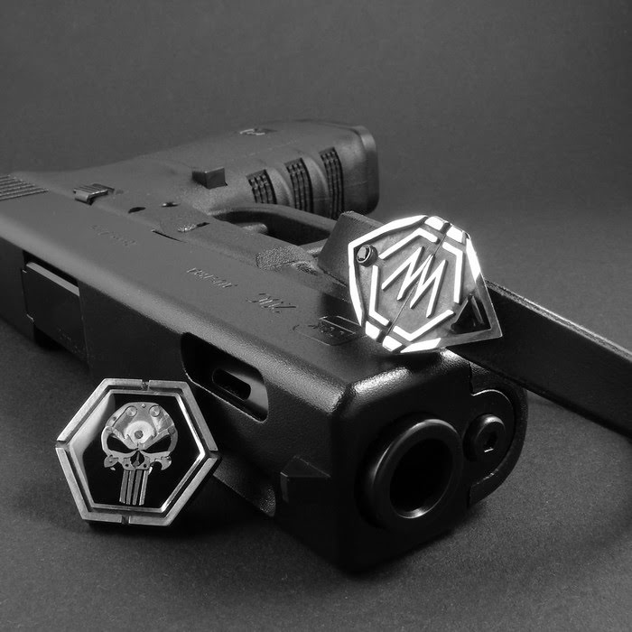 Bransoleta na zamówienie z wypinaną zawieszką i inicjałami