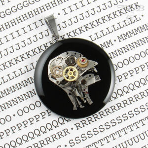 Nakręcana pomarańcza - ręcznie robiony wisiorek