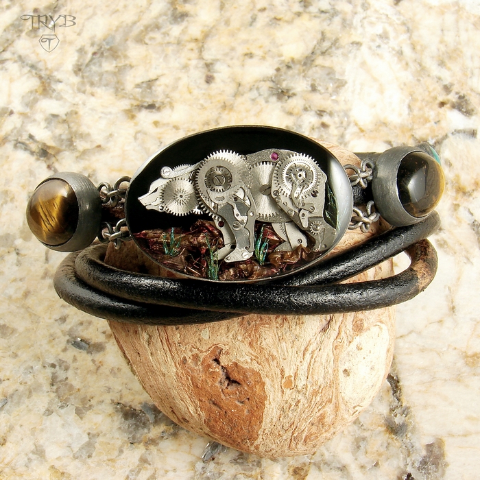 Oryginalna bransoleta niedźwiedź