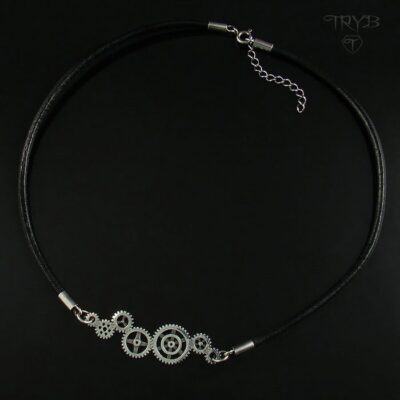 Naszyjnik z zębatkami ze srebra