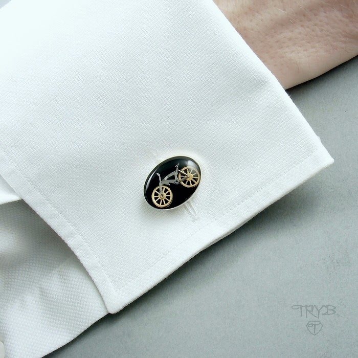 Rowerowe spinki do mankietów