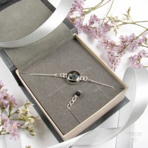 Bransoletka łańcuszkowa z aparatem fotograficznym na prezent