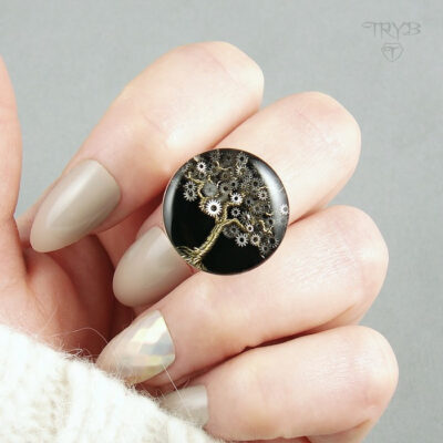 Artystyczny pierścionek z drzewem