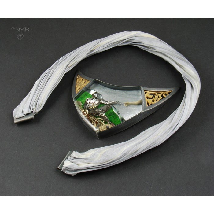 STWORZENIE ADAMA naszyjnik artystyczny z przesłaniem - obrazek 6