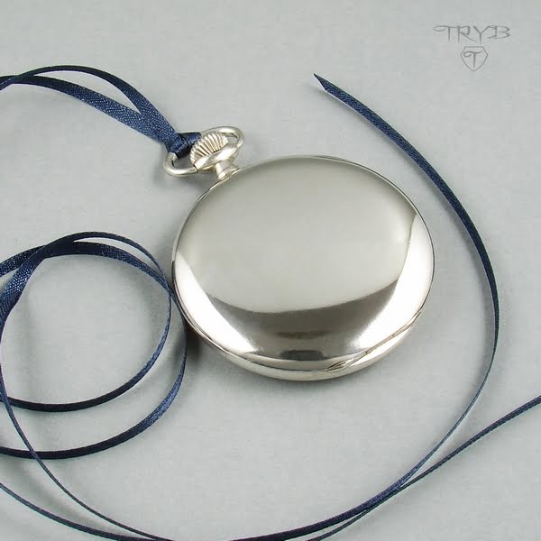 Medalion z zegarka kieszonkowego