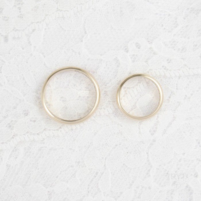 Luksusowe obrączki ze złota o podwyższonym profilu