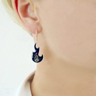 Artystyczna biżuteria antydepresyjna - kolczyki ciemny płomień