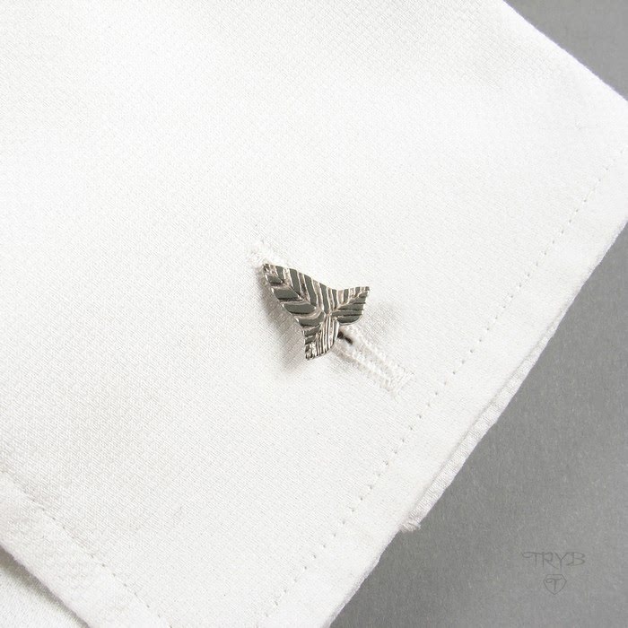 Zapięcie spinki do koszuli w kształcie liścia