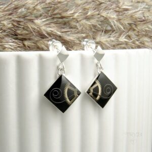 ENOUGH proste kolczyki wiszące