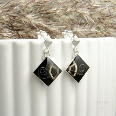 ENOUGH proste kolczyki wiszące