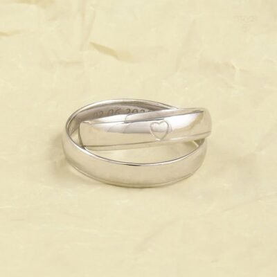 Obrączki ślubne z paseczkiem i serduszkiem białe złoto