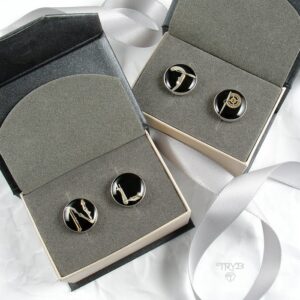 Ręcznie robione spinki z inicjałami na prezent