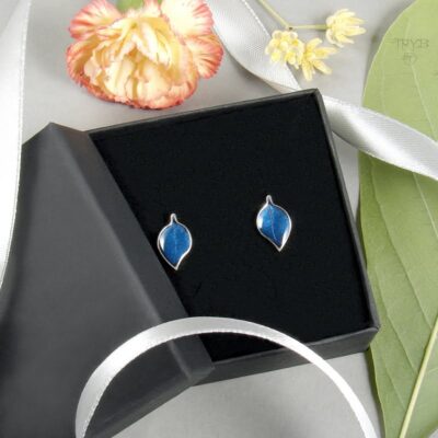 Granatowe kolczyki liście ze srebra 925 zrobione ręcznie