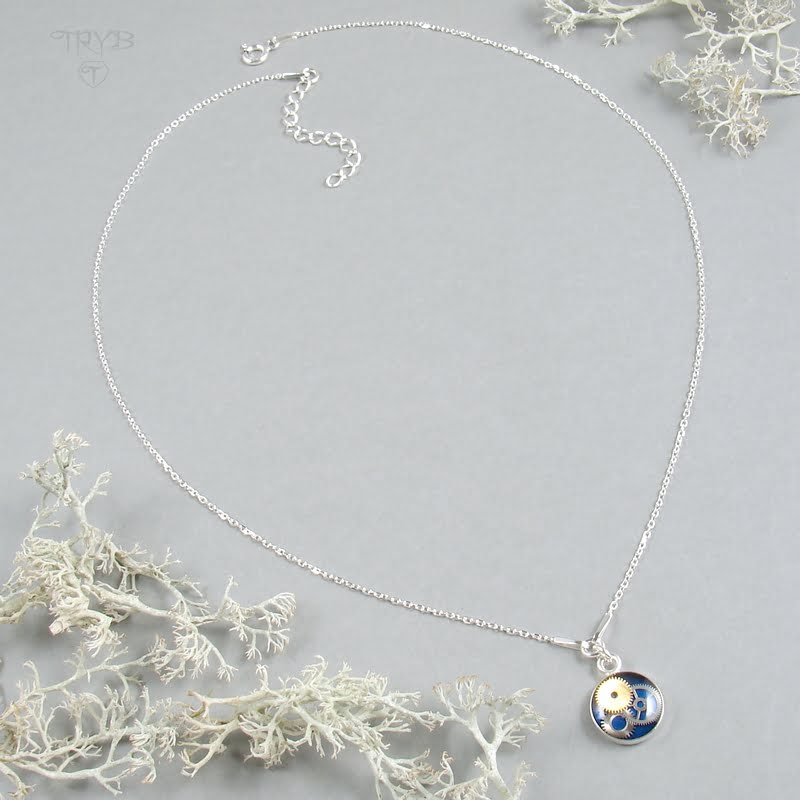 Subtelny naszyjnik celebrytka ze srebra i części zegarków