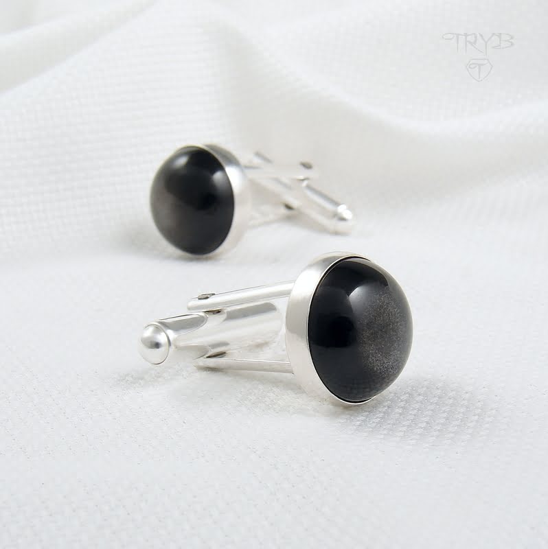 Spinki do mankietów z obsydianem srebrnym – detale kamieni i srebrnej oprawy